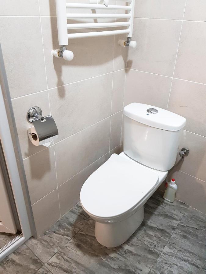 Домик У Реки Куры Tbilisi Eksteriør billede